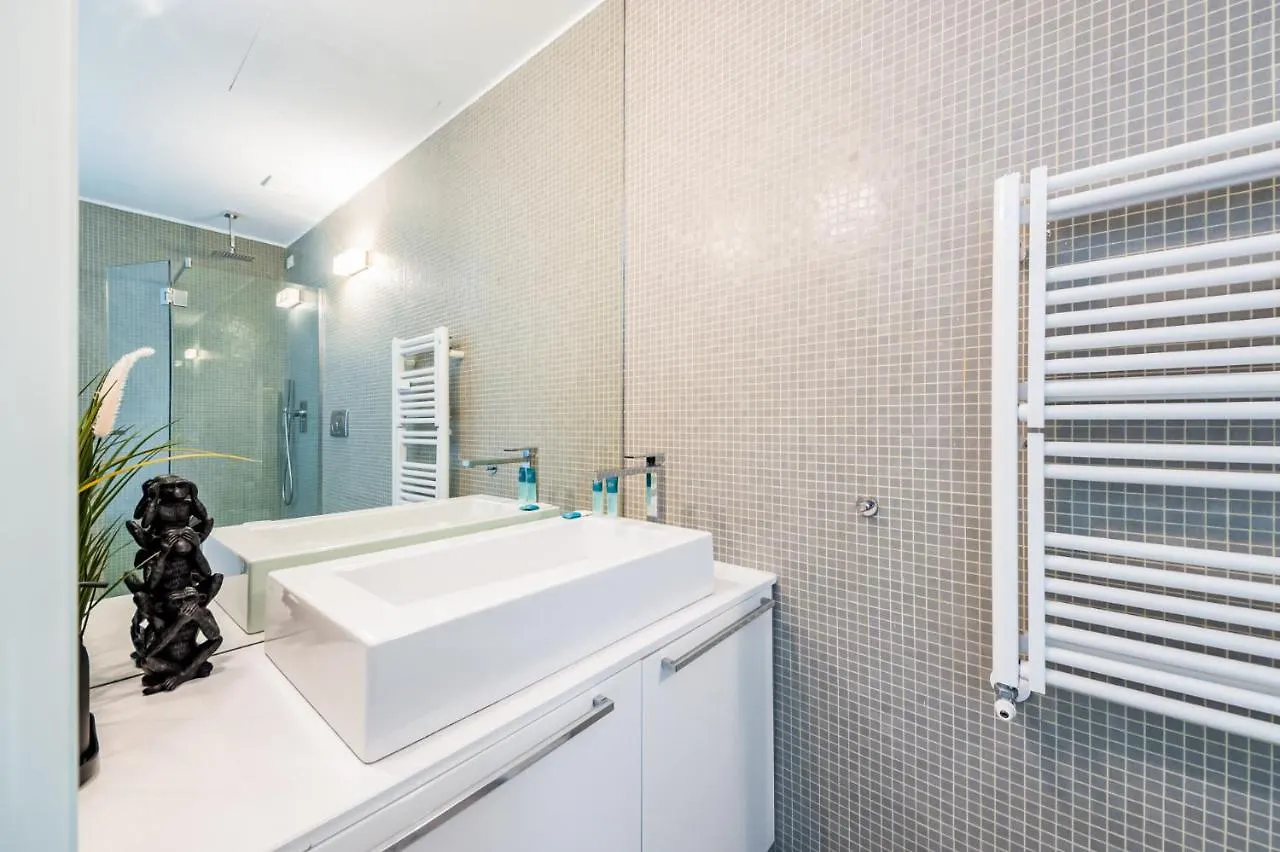 Amazing Flat In Duomo By Easylife Apartment Milan